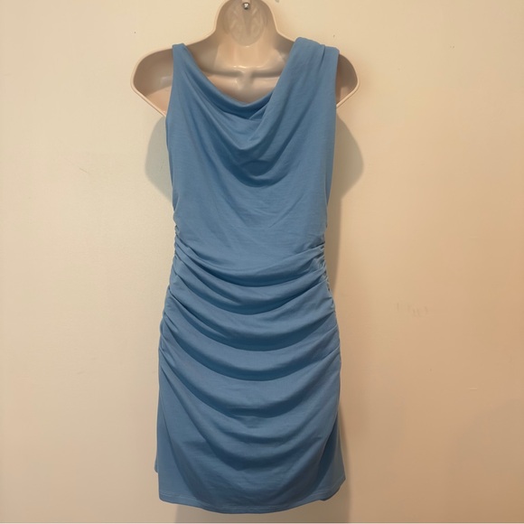 Reformation Women’s Sky Blue Off-Shoulder Dress Gold Ring Accents Size Small - Picture 3 of 9